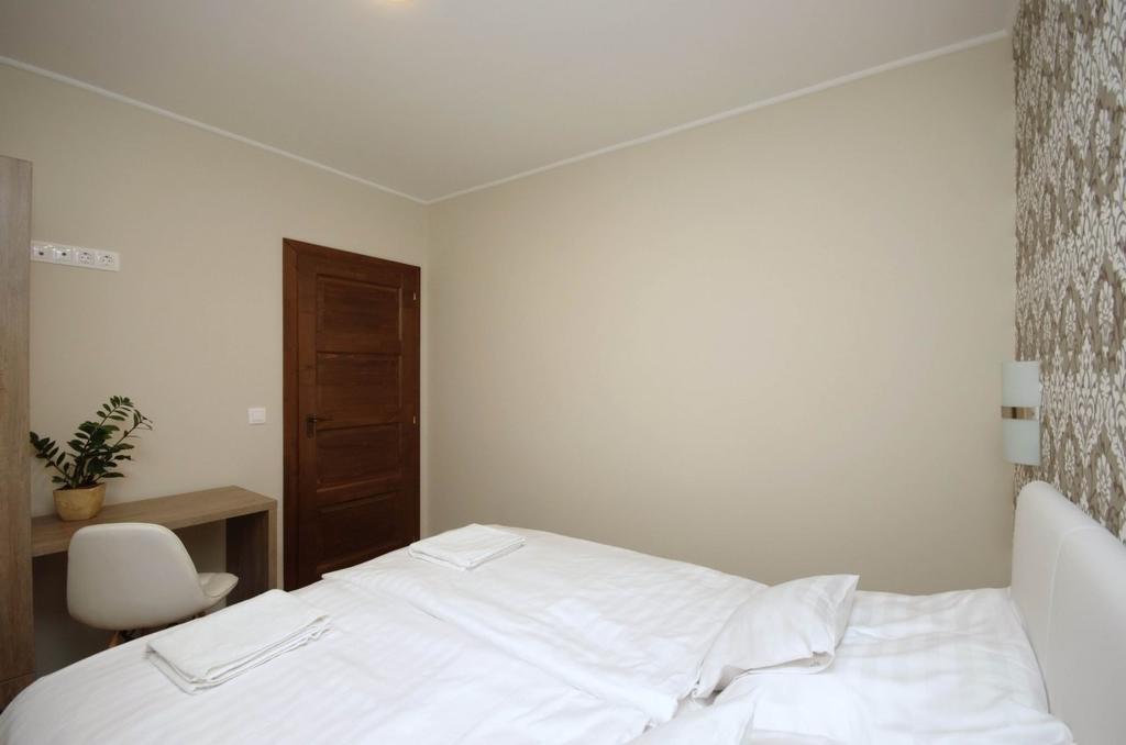 Mosoly Deluxe Apartman 久洛 外观 照片