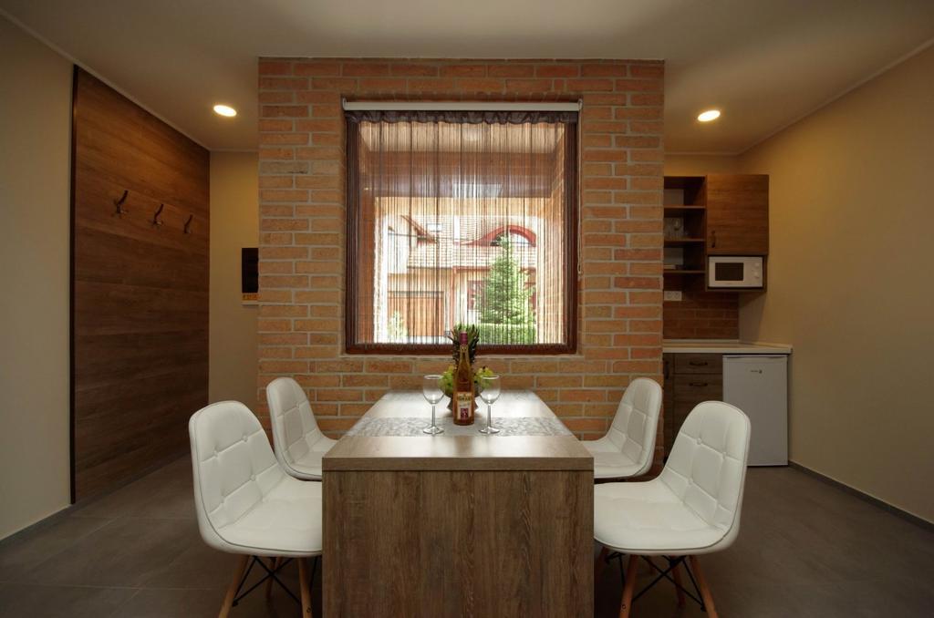Mosoly Deluxe Apartman 久洛 外观 照片