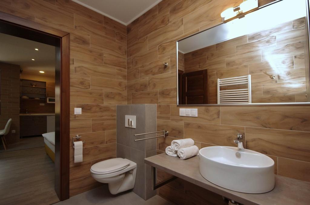 Mosoly Deluxe Apartman 久洛 外观 照片